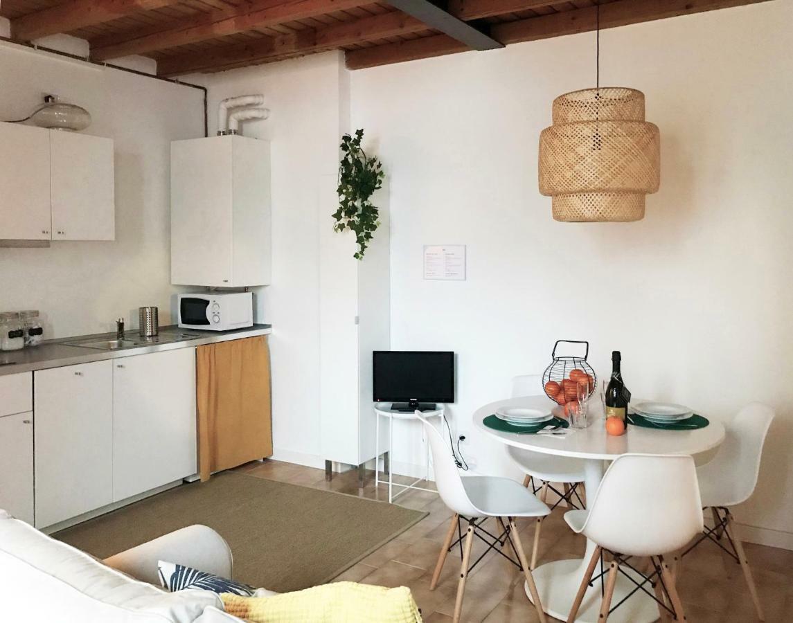 Iris Home Como Bagian luar foto