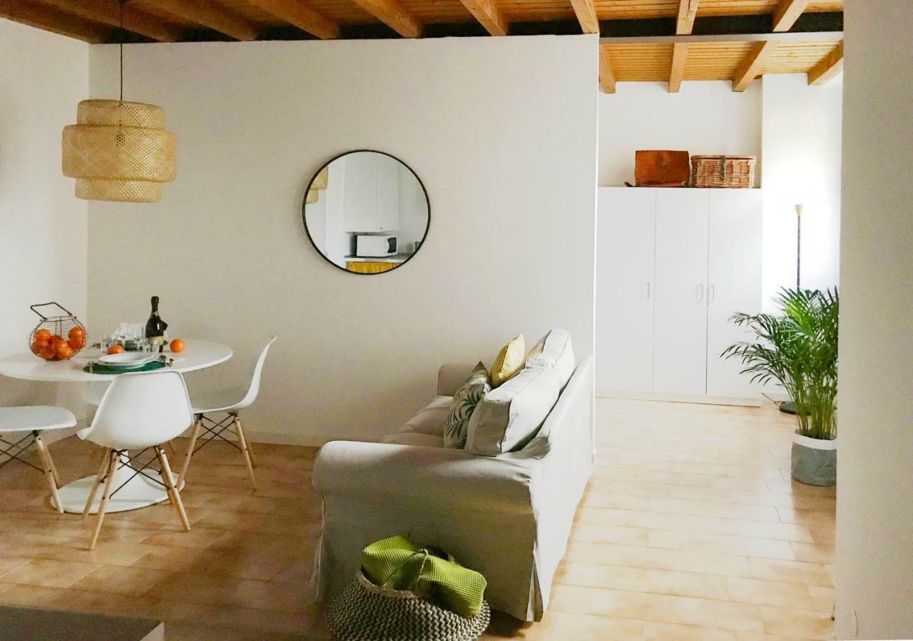 Iris Home Como Bagian luar foto